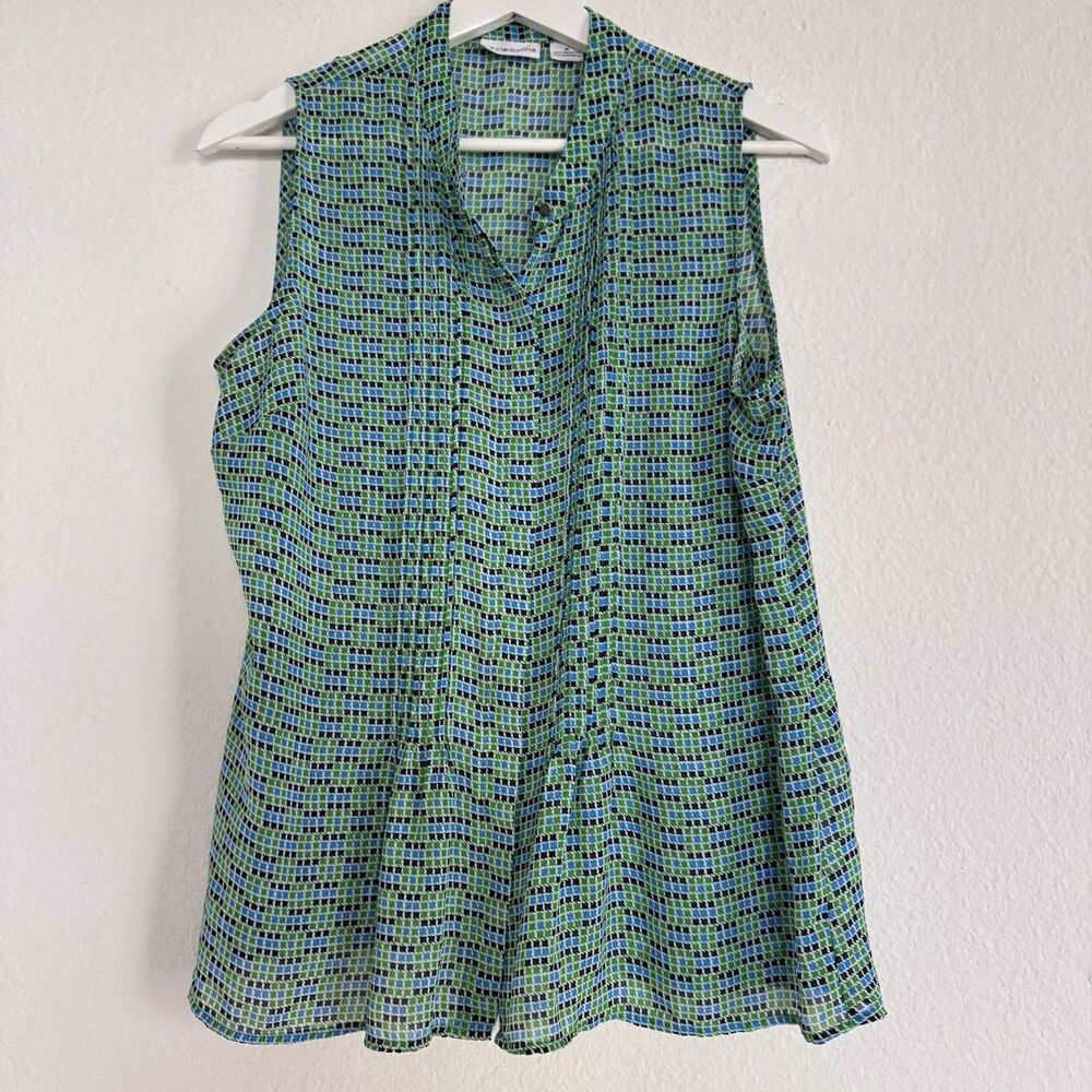 Liz Claiborne Woman Top & Tank Womens Size M Green Pleated Button Up Sleeveless